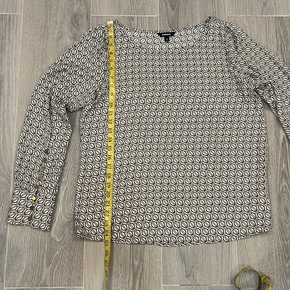 Express Long Sleeve Blouse Size M 100% Poliéster - Picture 3 of 9